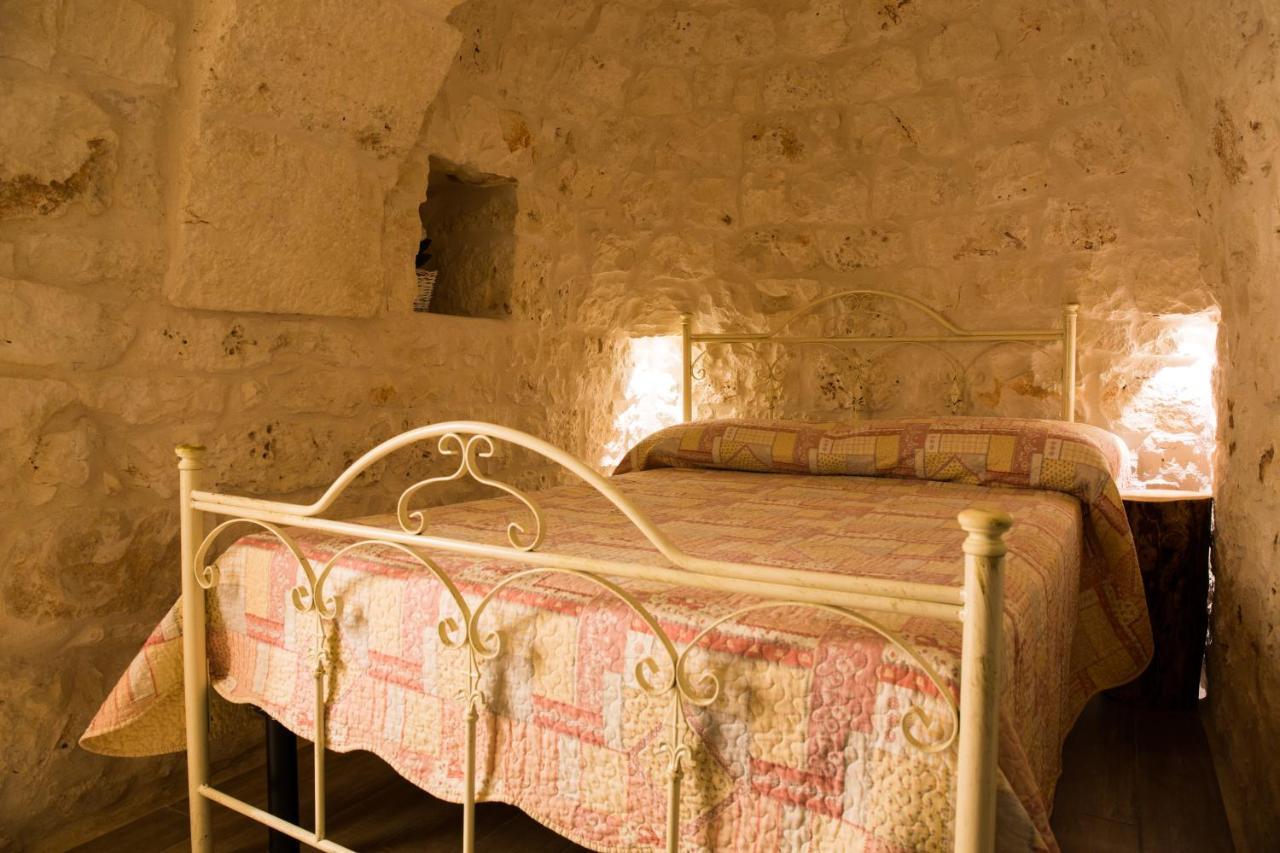 奥斯图尼Il Trullo Di Heidi别墅 外观 照片